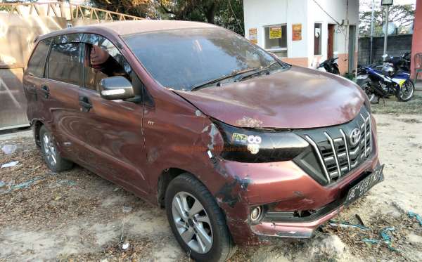 TOYOTA AVANZA 1.3 G