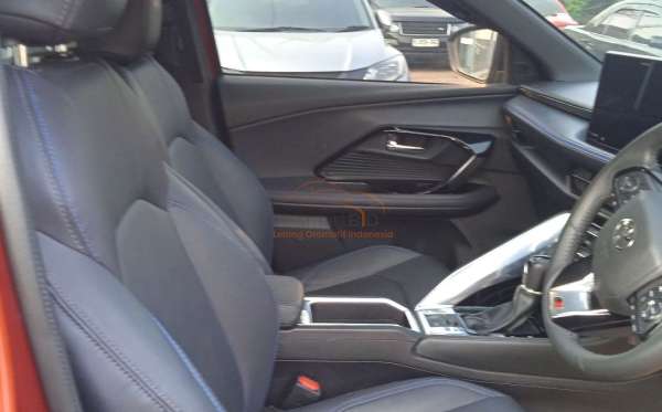 TOYOTA YARIS 1.5 S