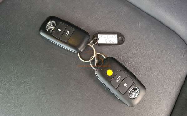TOYOTA YARIS 1.5 S