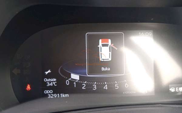 TOYOTA YARIS 1.5 S