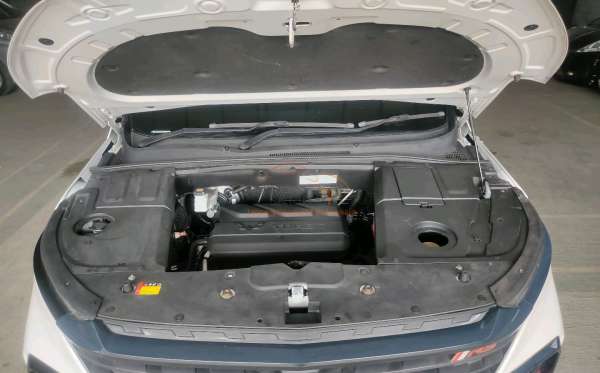 WULING Almaz 1.5LT LUX + SC CVT (4X2) A/T