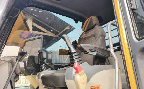 XCMG XCMG EXCAVATOR XE135F