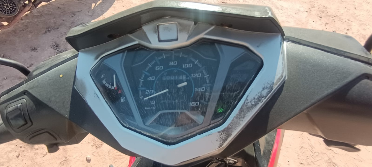 HONDA SUPRA X