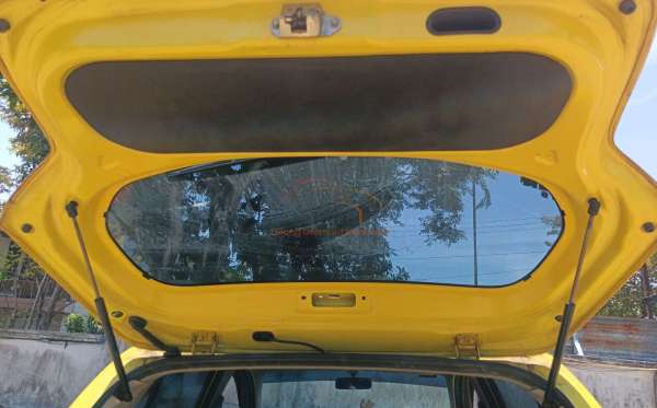 DAIHATSU AYLA