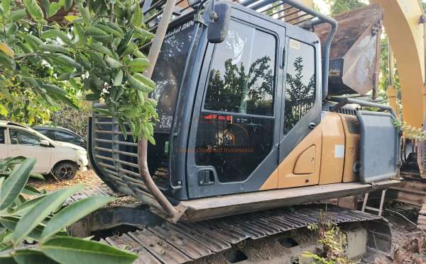 EXCAVATOR EXCAVATOR CX210C
