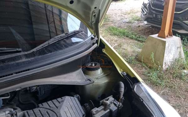 HONDA  BRIO  SATYA 1.2 E