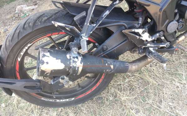 HONDA CBR 150 R