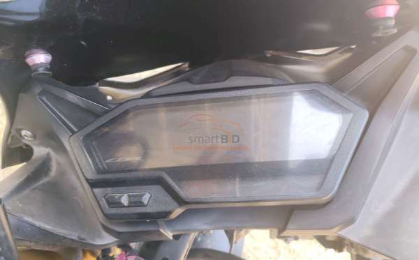 HONDA CBR 150 R