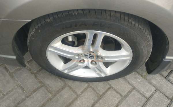 HONDA CIVIC FD2 2.0 AT