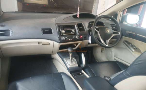 HONDA CIVIC FD2 2.0 AT
