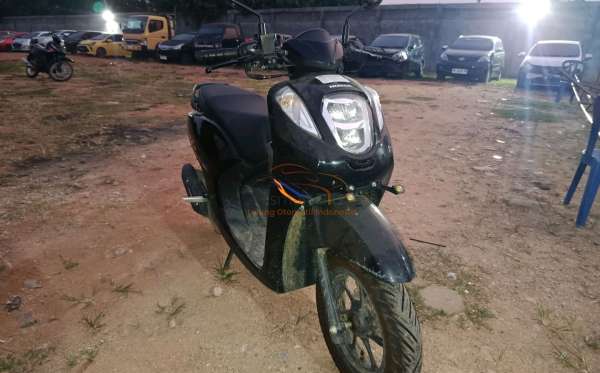 HONDA GENIO CBS