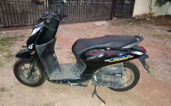 HONDA GENIO CBS