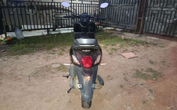 HONDA GENIO CBS