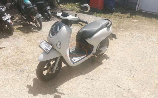 HONDA SCOOPY