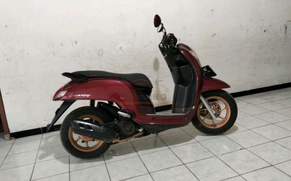 HONDA  SCOOPY