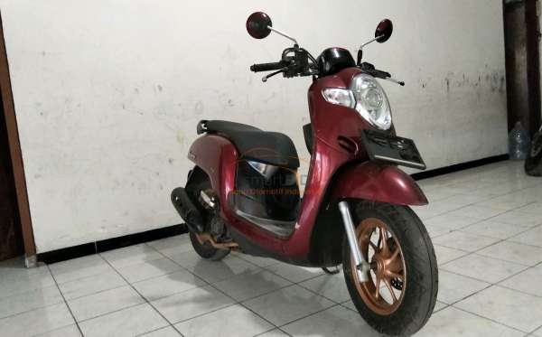 HONDA  SCOOPY