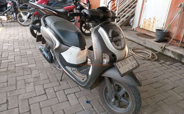 HONDA SCOOPY