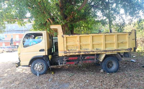 MITSUBISHI  FE  74 HDV