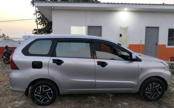 TOYOTA AVANZA 1.3 G