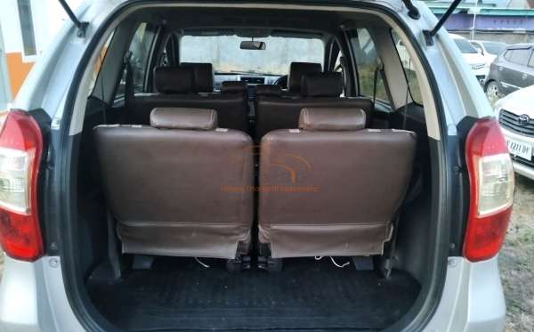 TOYOTA AVANZA 1.3 G