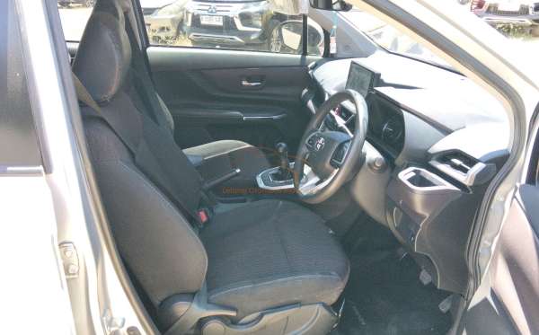 TOYOTA AVANZA 1.5 G