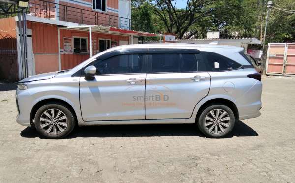 TOYOTA AVANZA 1.5 G