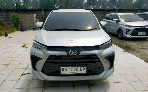 TOYOTA AVANZA 1.3 E