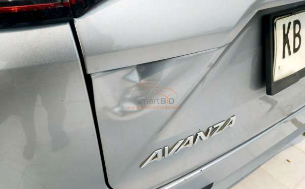 TOYOTA AVANZA 1.3 E