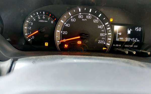 TOYOTA AVANZA 1.3 E