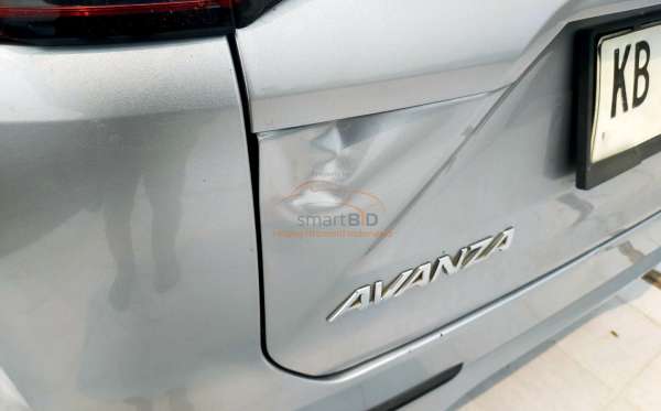 TOYOTA AVANZA 1.3 E