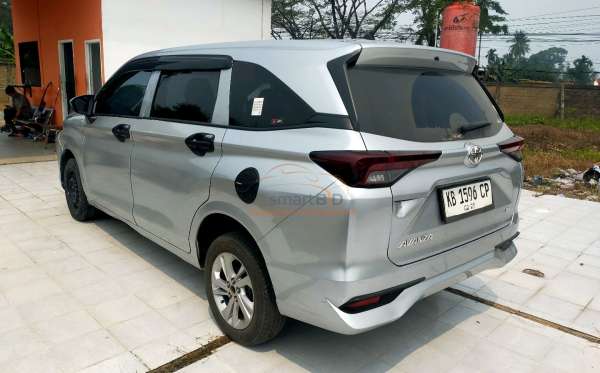 TOYOTA AVANZA 1.3 E