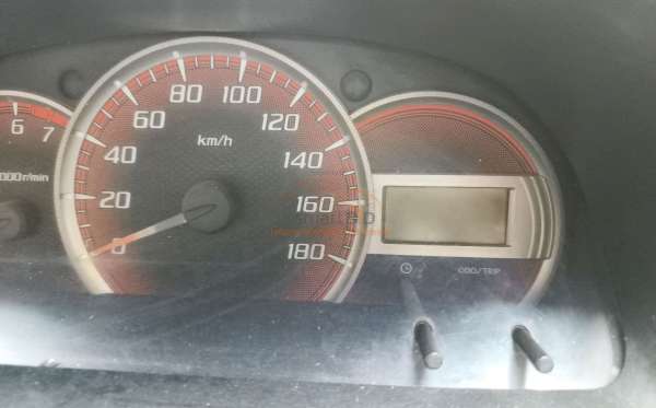 TOYOTA AVANZA 1.5 G