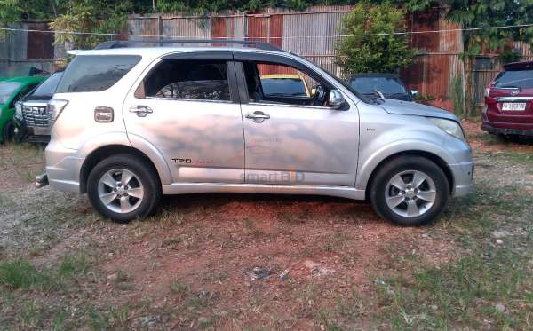 TOYOTA  RUSH  S