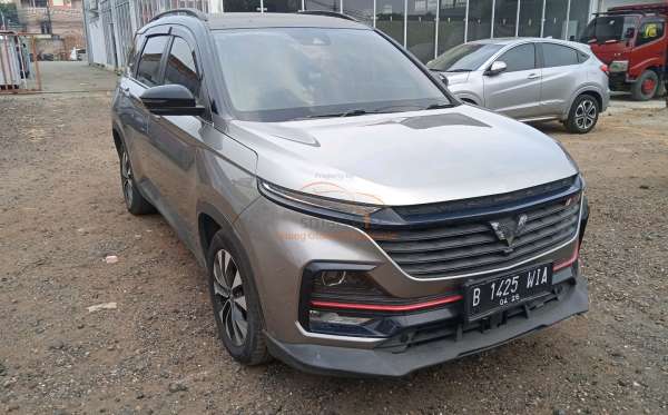 WULING ALMAZ