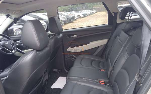WULING ALMAZ