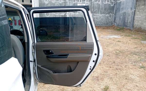 WULING  CONFERO  1.5 (4X2)
