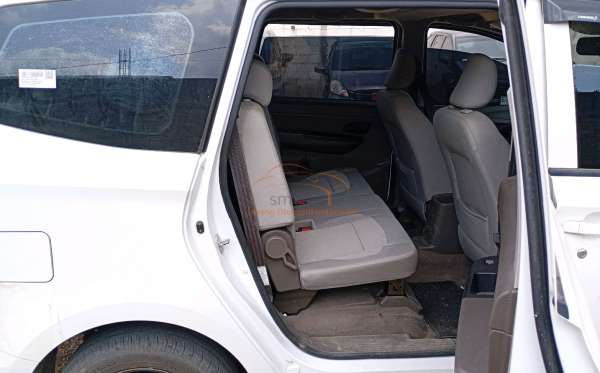WULING  CONFERO  1.5 (4X2)