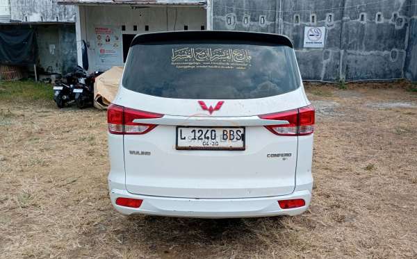 WULING  CONFERO  1.5 (4X2)