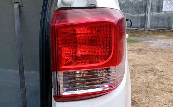 WULING  CONFERO  1.5 (4X2)