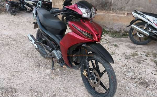 YAMAHA JUPITER Z1 CW