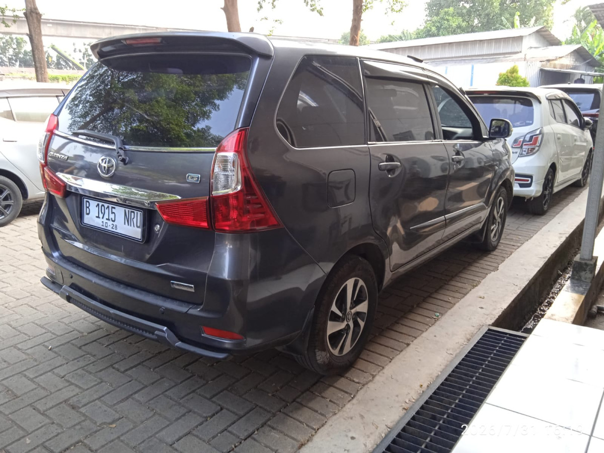 TOYOTA  AVANZA  1.3 G