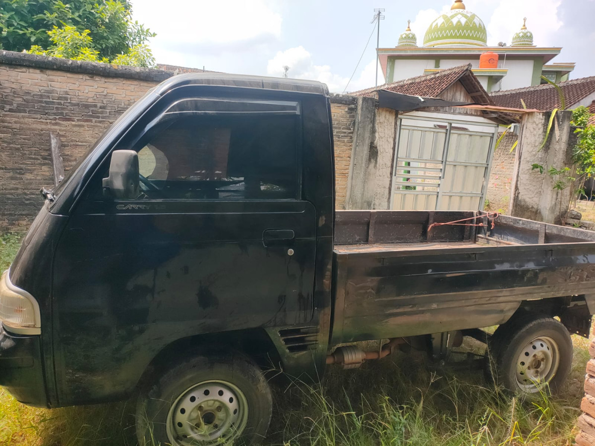 SUZUKI  ST 150  PICK UP