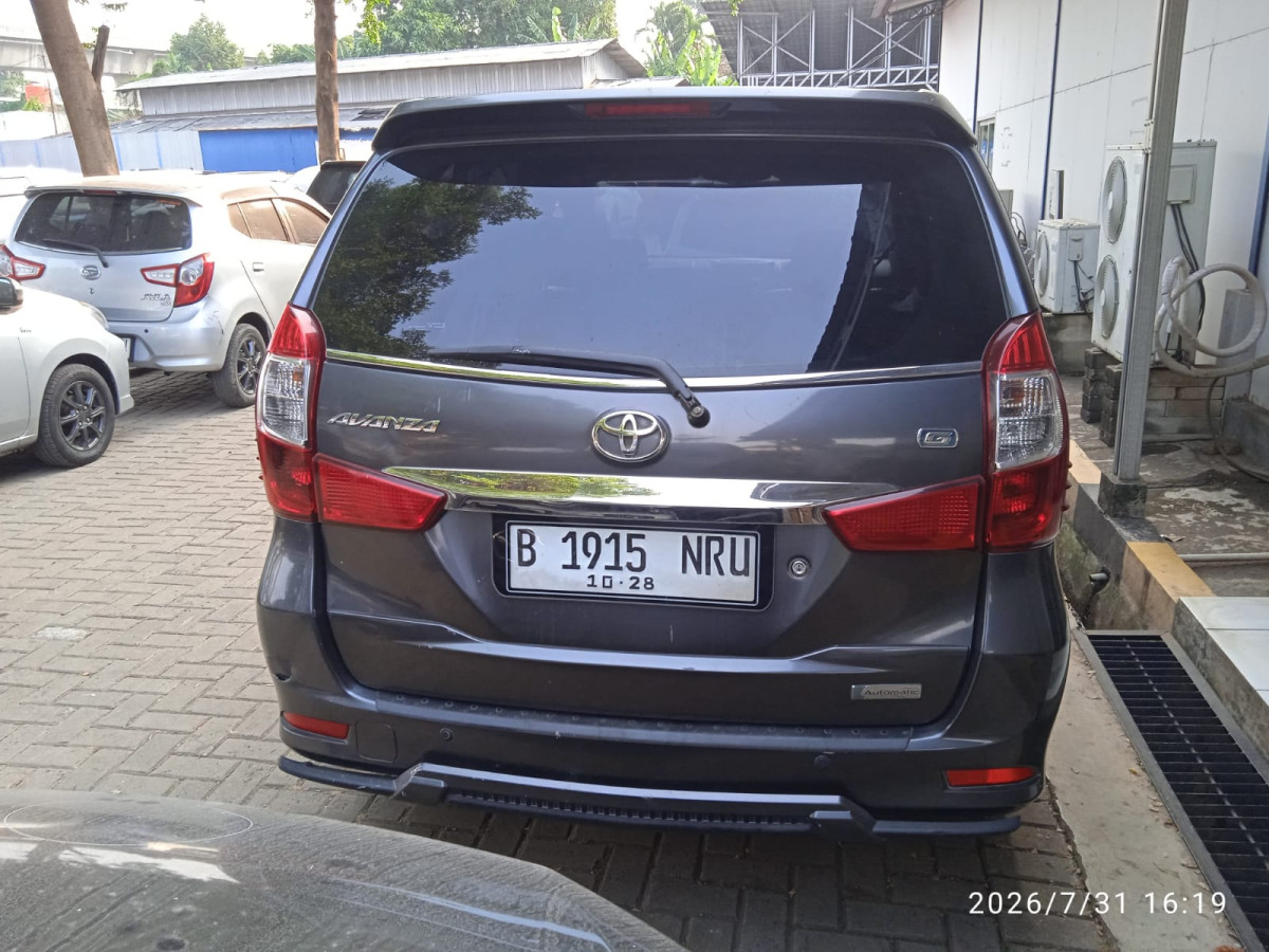 TOYOTA  AVANZA  1.3 G