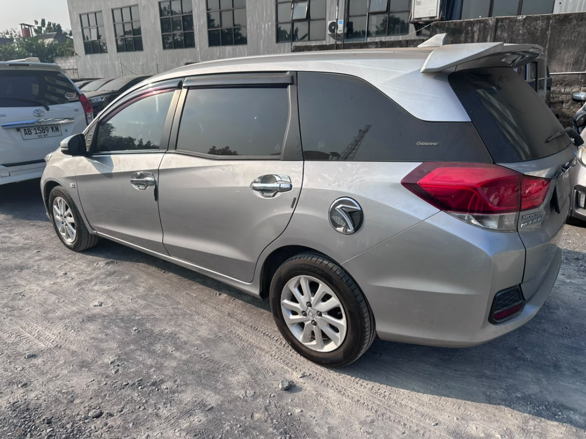 HONDA MOBILIO