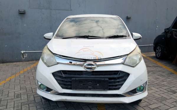DAIHATSU  SIGRA
