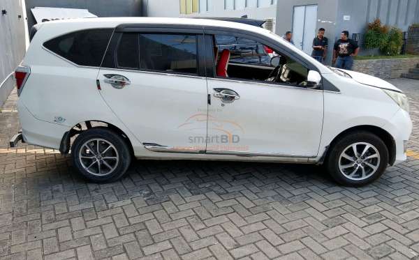 DAIHATSU  SIGRA