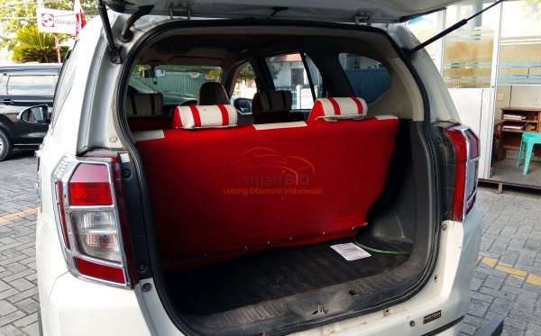 DAIHATSU  SIGRA