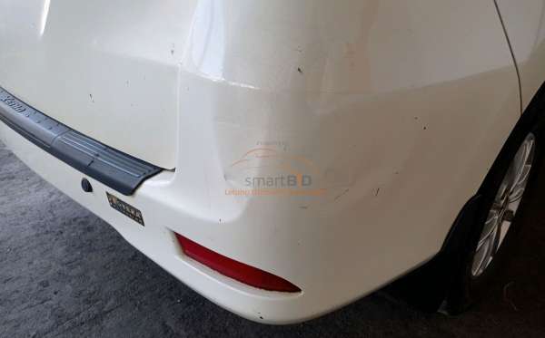 DAIHATSU XENIA