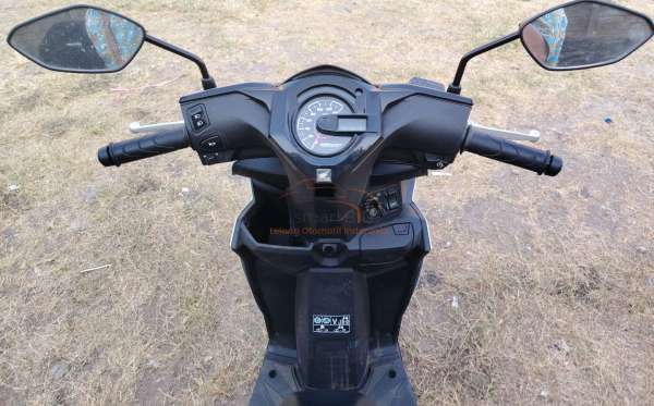 HONDA  BEAT
