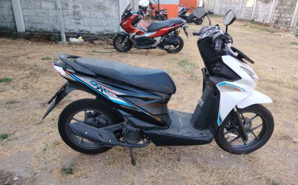 HONDA  BEAT